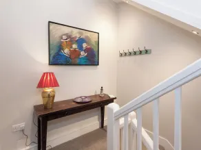 3 bedroom accommodation in Duke Street - Image 2