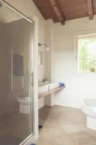 Hilltop Villa Hideaway avec piscine pour 10 personnes entre Bologne et Florence - Image 2