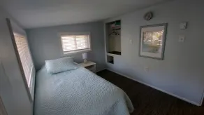 The Oar House on Vineyard lake - Image 4