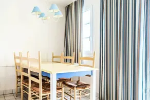 2 pièces 5 personnes - Confort - vue sur le Port - Image 5