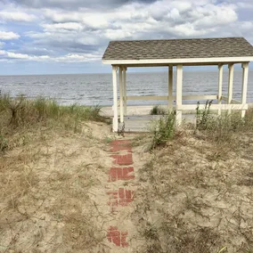 9819 Shore - Beachfront on Primehook Beach. - Image 3