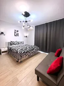 Apartamento Duplex de Luxo com 2 Quartos em Sintria Court Premium - Image 5