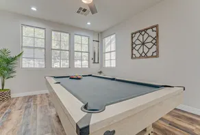 Charming, Cozy & Elegant Zen Retreat with Hot Tub - Image 2