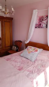 Apartment in beautiful villa in quiet neighborhood with swimming pool - Image 2