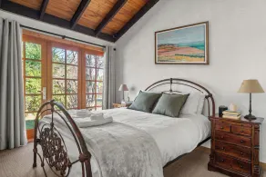 Sandstone Cottage With Cozy Open Fireplace in the Heart of Robertson - Image 5