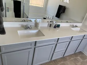 20 Minutes from Pechanga Casino** Menifee, CA. 6 bedrooms 5 bathroom House - Image 2