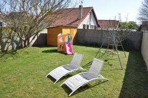 Pretty seaside house with terrace and south-facing garden. Rated 3* - Image 2