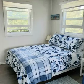 Oceanfront/peaceful -  Housekeeping Cottage with water access.   - Image 4