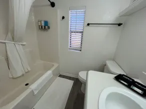 Oceanview Cabin 22 with Private Jacuzzi  and Stocked Kitchen (Private Beach Owned by White Rock Resort) - Image 3