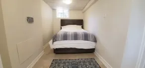 Cozy 1br +1 Apartment in Toronto's Midtown! - Image 3