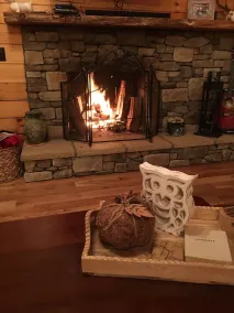 Creekside Cabin, Willis, VA - Image 2