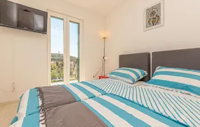 2 bedroom beautiful home in Rogoznica - Image 4