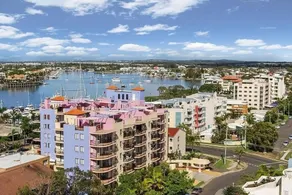 30 River Esplanade - Image 5