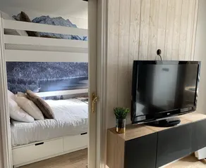 Apart from Mongie. Fully renovated. foot of the slopes 1 bedroom. swimming pool. - Image 4