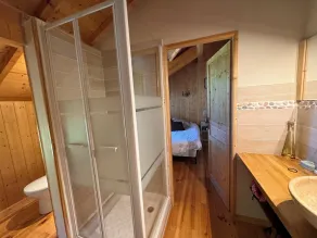 Sehr schönes Chalet am Rande des Sees von Serre Ponçon 10 Personen - Image 4