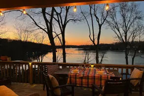Waterfront home with private pier mins to Annapolis - Image 4