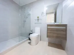 Luxury 3 Bedroom Oceanview apt parkingandbalcony - Image 3