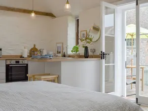 1 bedroom accommodation in Wells - Image 5
