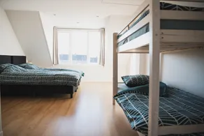 Spacious Design Home with Garden near Centre - Image 5