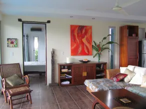 Beautiful, Contemporary Private Art/Yoga Retreat Home In Paradise! - Image 3