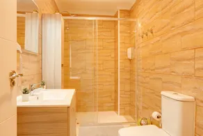 Ferienwohnung \"1A Van Halen\" in Meeresnähe mit WLAN & Ventilatoren - Image 4