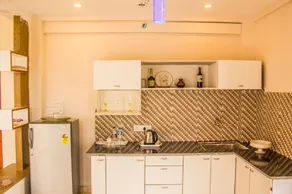 LUXURY        Apartment - Image 4