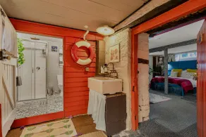 Charming two-bedroom apartment, Tavistock - Image 4