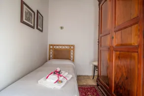An oasis of tranquility, a Villa surrounded by greenery - Image 5