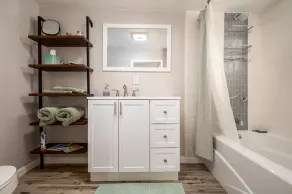 Ranch Guest House - Image 2