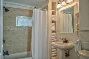 Seaside Cottage ~ Oceanfront - Image 3