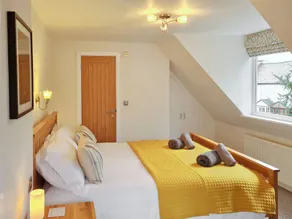 Alloggio con 2 camere da letto ad Staveley - Image 3