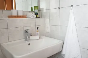Vacation apartment Murmeltier 49 sqm, separate bedroom and south-west facing terrace - Image 2