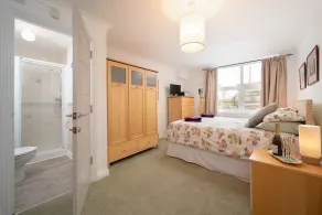 Spacious 2 bedroom apartment within walking distance of Woolacombe beach, complete with own parking - Image 4