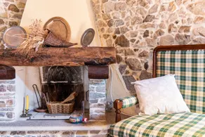 GuestHost - Medieval Getaway! Apuan Alps Lovely Attic x4 - Image 2