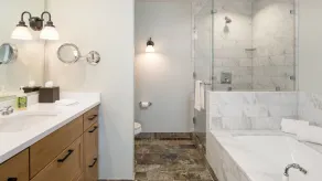 #1410A | 2bdrm | Lookout | 4th floor renovated space - Image 4