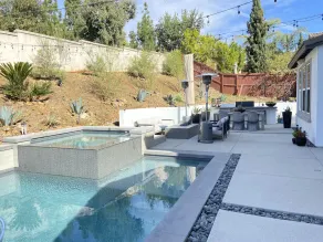 Designer Oasis Home with Pool & Spa - 5 Bedrooms - Image 4