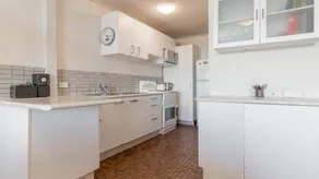 Lakeshore Lodge 2 - Image 5