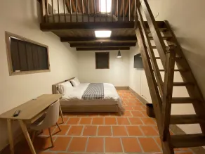 Sunshine Music Traditional Guesthouse - Image 5