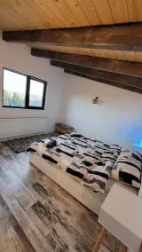 Black wood Cabin near to ski resort with  fantastic mountain view - Image 5