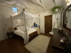 The Retreat 2 bed Villa, Sanctuary in the Pocket - Image 5
