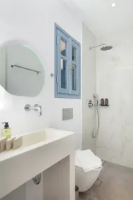 Aitheras Luxury Suites - Image 2