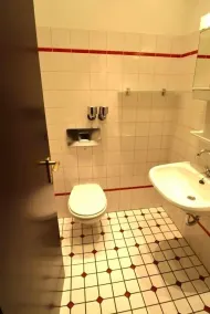 BESOTEL Erkrath - 20 Wohnungen 2 Standorte 35 Schlafzimmer 29 Badezimmer 52 Betten für 73 Gäste - Image 5
