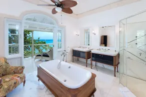 Stunning Beachfront Retreat with Pool - Hemingway House - Image 2