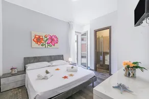 Pino Residence - Image 5
