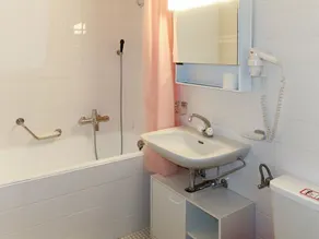 Studio Résidence Dixence-10 by Interhome - Image 4