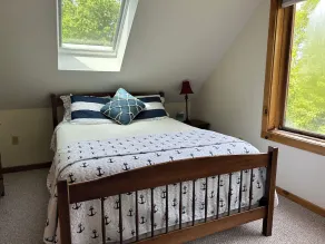 Peaceful Cottage with Ocean Access - Image 4