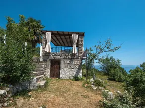 Cosy apartment for 4 people with pool, WIFI, A/C, TV, terrace and pets allowed - Image 4
