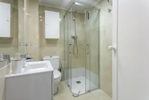 Cosy apartment decorated, with wifi, in front of the beach - only families - Image 2
