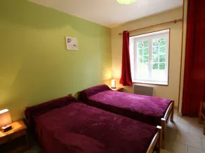 Cozy Cottage with Fireplace, Garden & BBQ - Near Historic Valognes & Bricquebec - Image 4