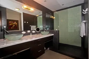 Magnificent Luxury True Beachfront Condo Unbeatable Commodities  - 3 Br / 3.5 B - Image 3
